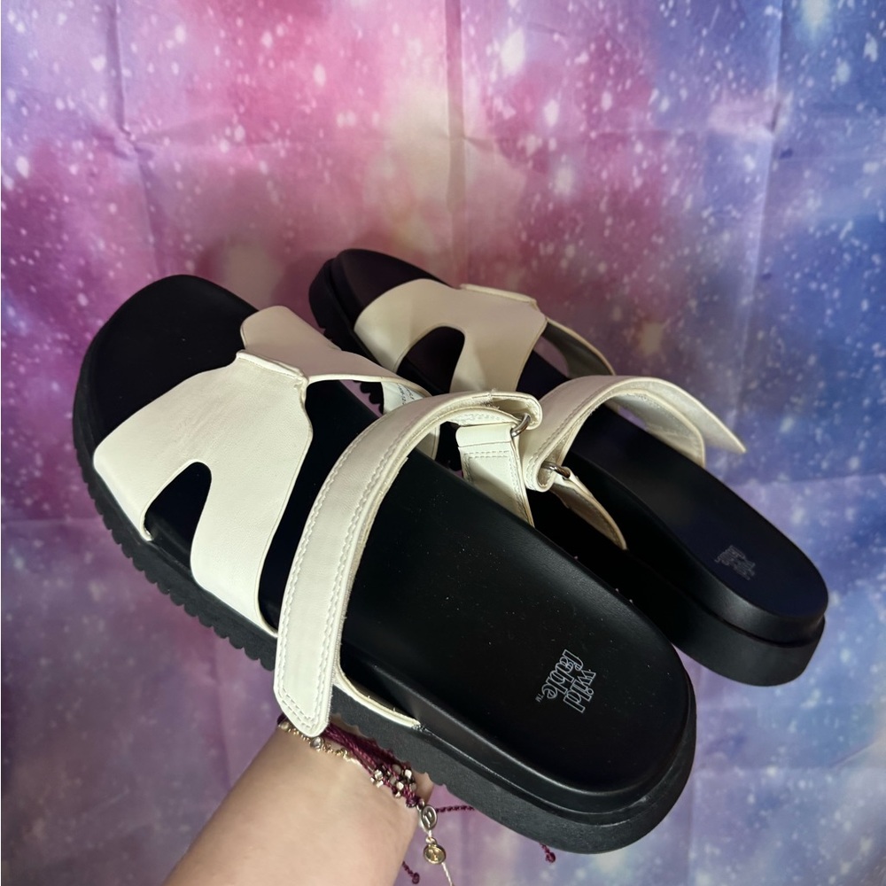 New without tags women’s wild fable sandals 🛍